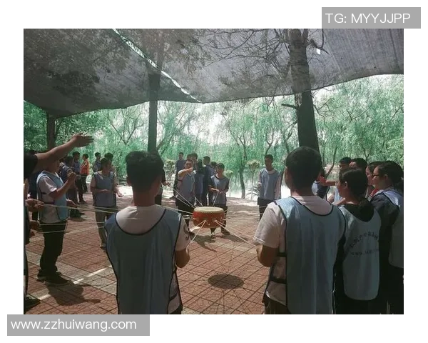 南京滑板队的团队协作与默契训练探索之旅